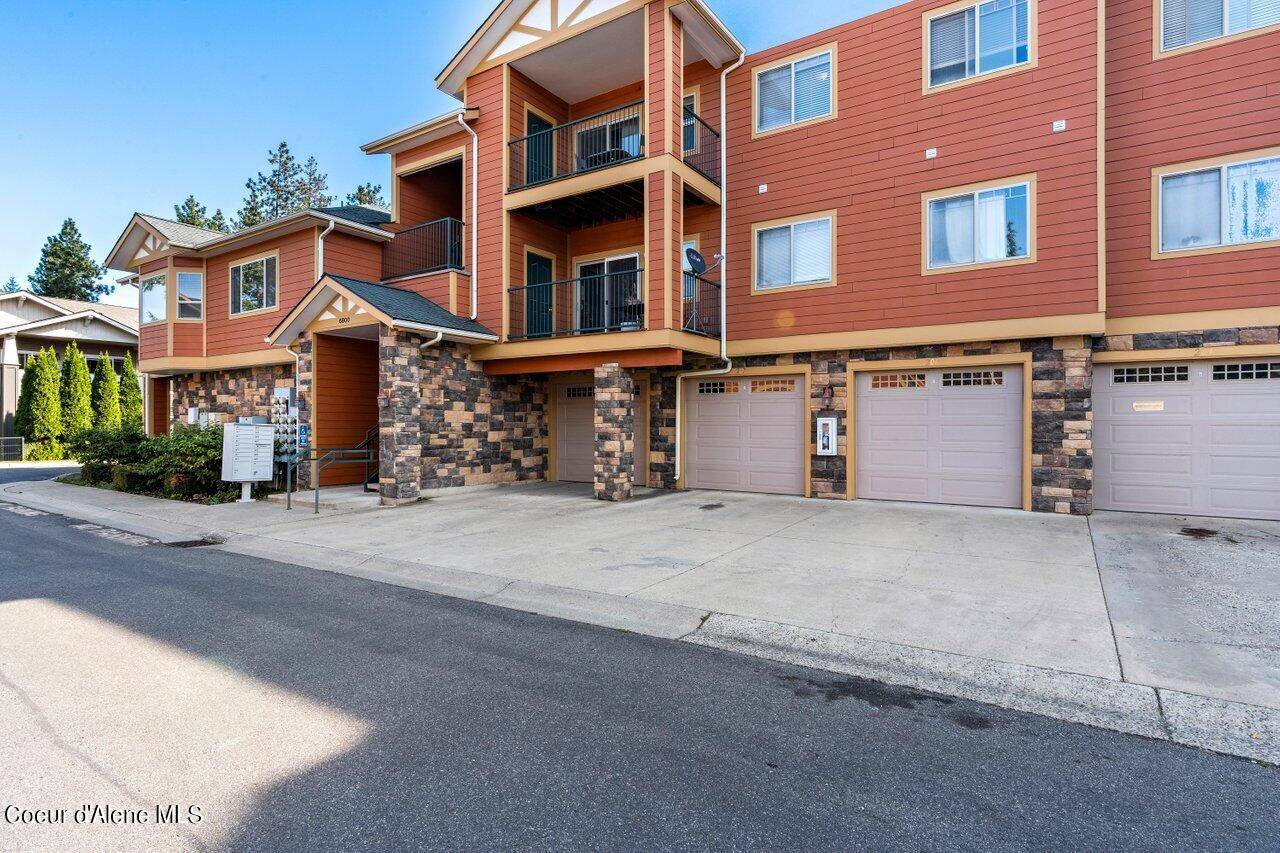 Coeur d'Alene, ID 83815,6800 N SPURWING LOOP ##206