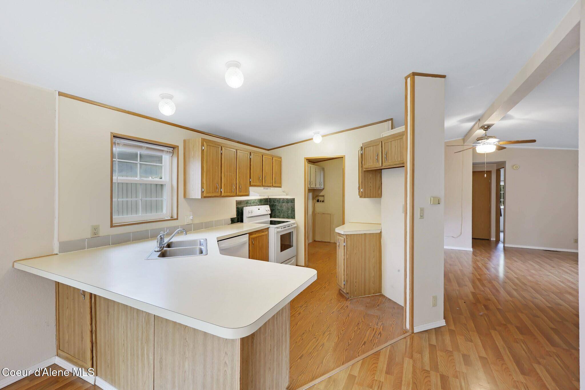 Priest River, ID 83856,367 Hoop Loop Rd