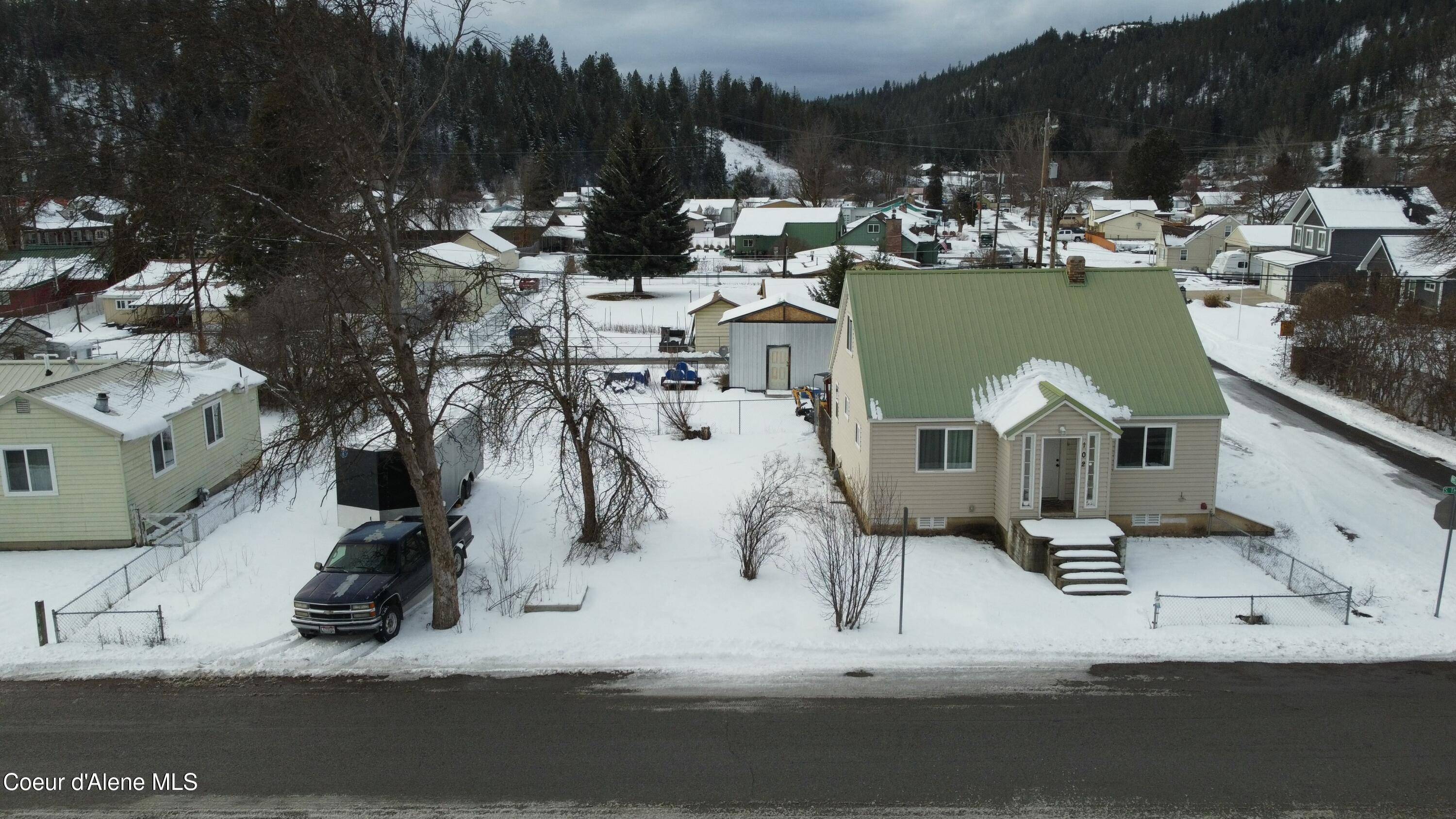 Pinehurst, ID 83850,102 S 3rd St