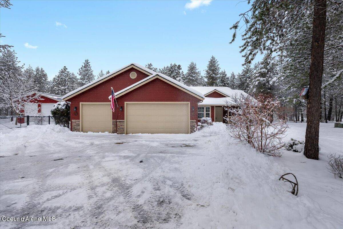 Rathdrum, ID 83858,4210 W FLATWOODS LOOP