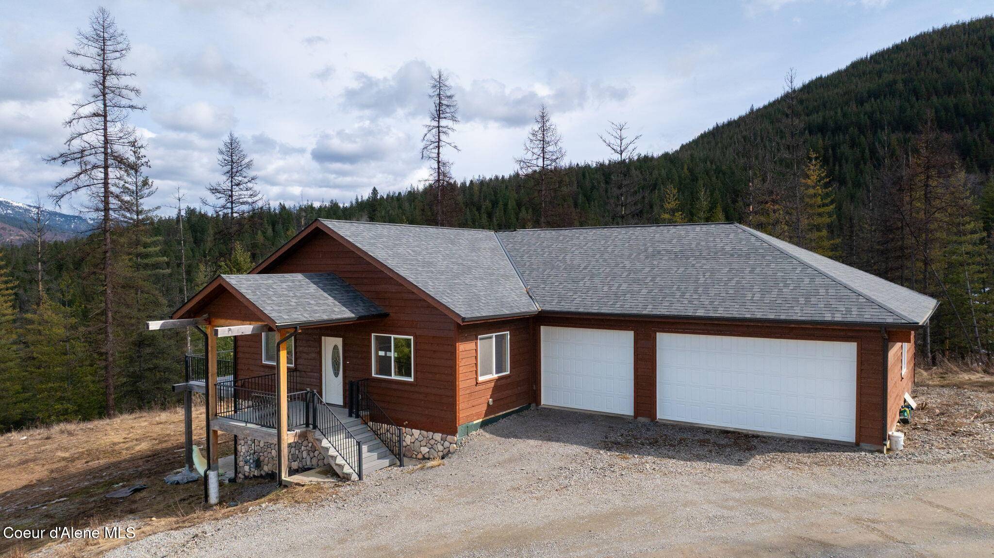 Smelterville, ID 83868,977 Upper Page Rd