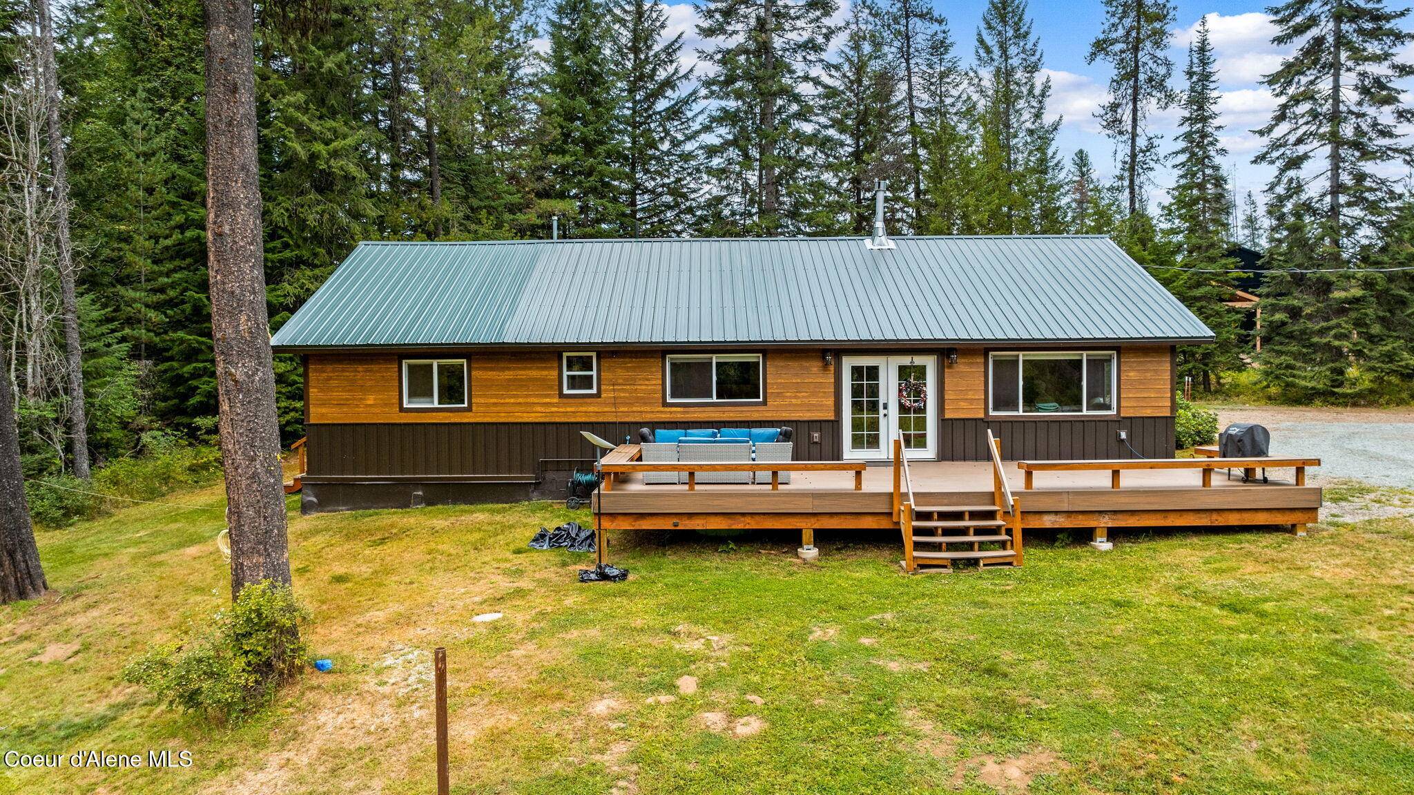 Priest Lake, ID 83856,215 Gordon Dr