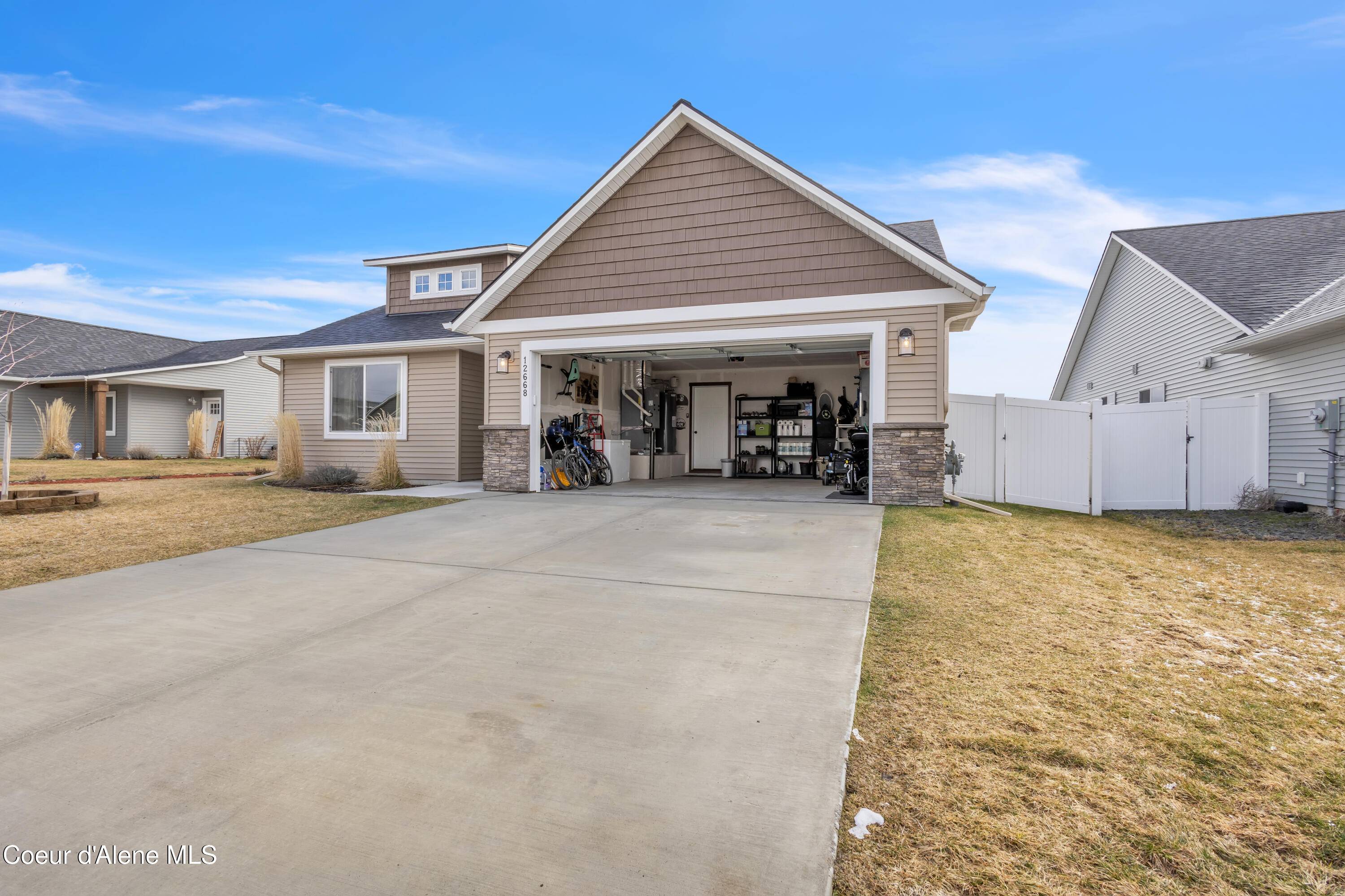 Rathdrum, ID 83858,12668 N CAVANAUGH DR