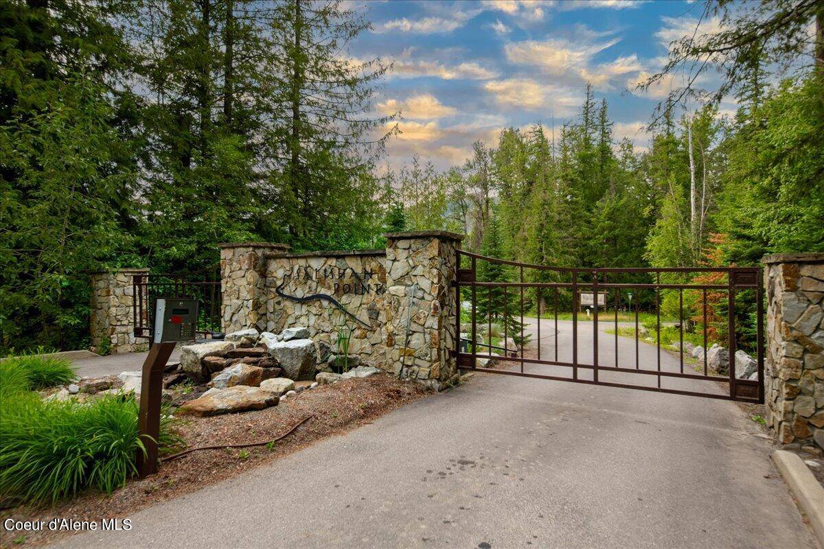 Priest River, ID 83856,92 Camas Dr