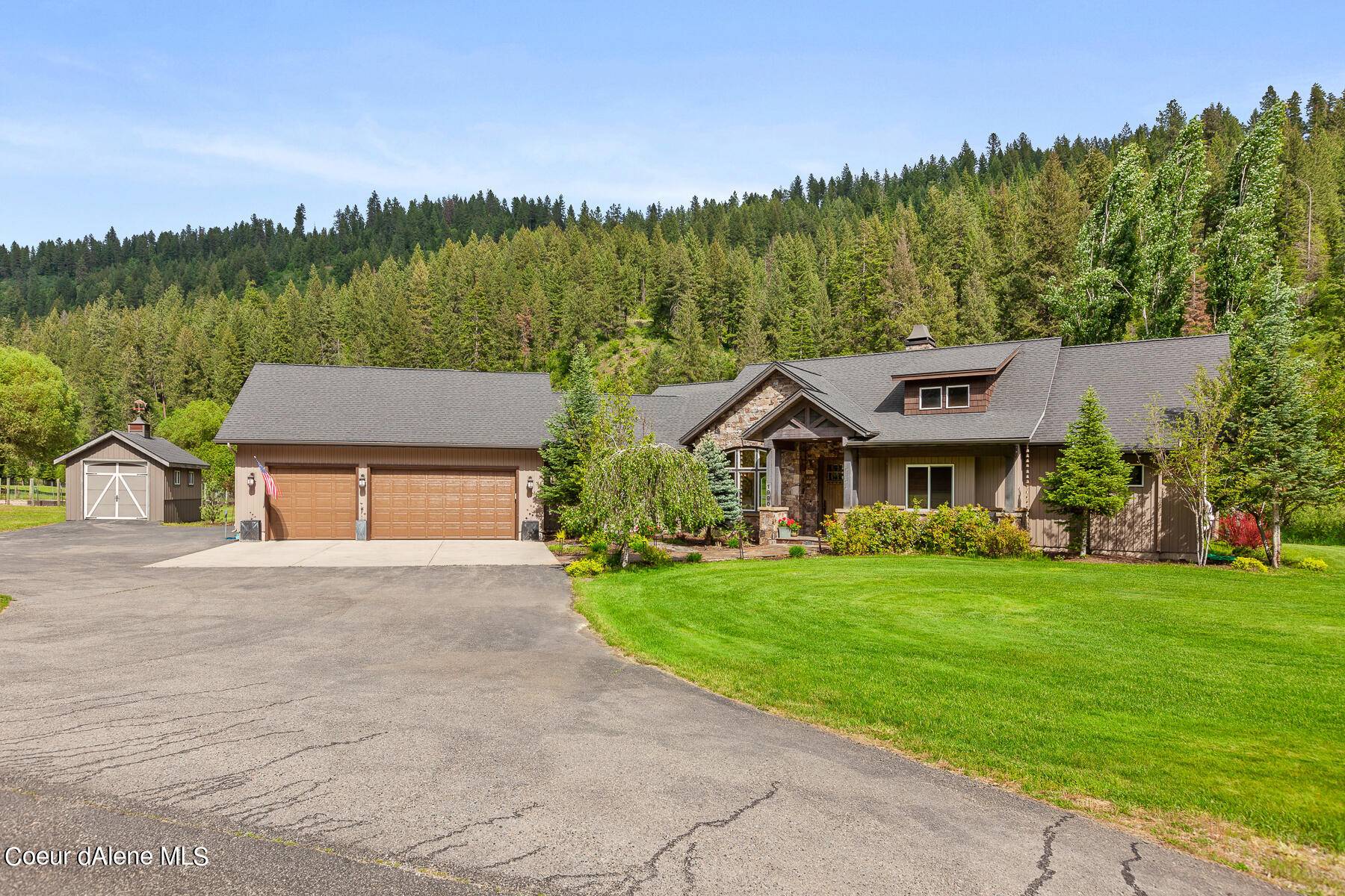 Coeur d'Alene, ID 83814,1990 S GATEWAY RANCH RD