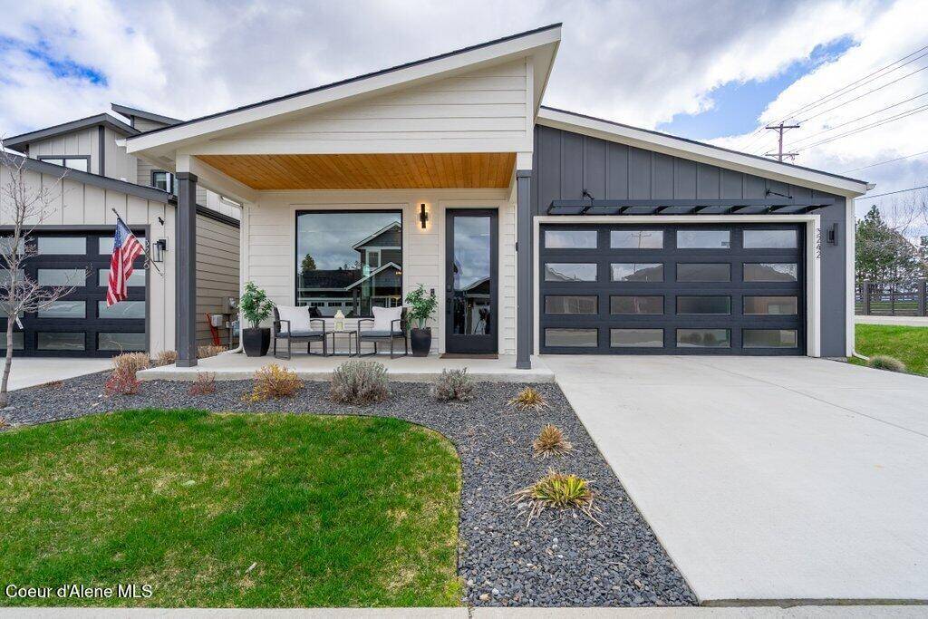 Coeur d'Alene, ID 83814,3242 N ROSALIA RD