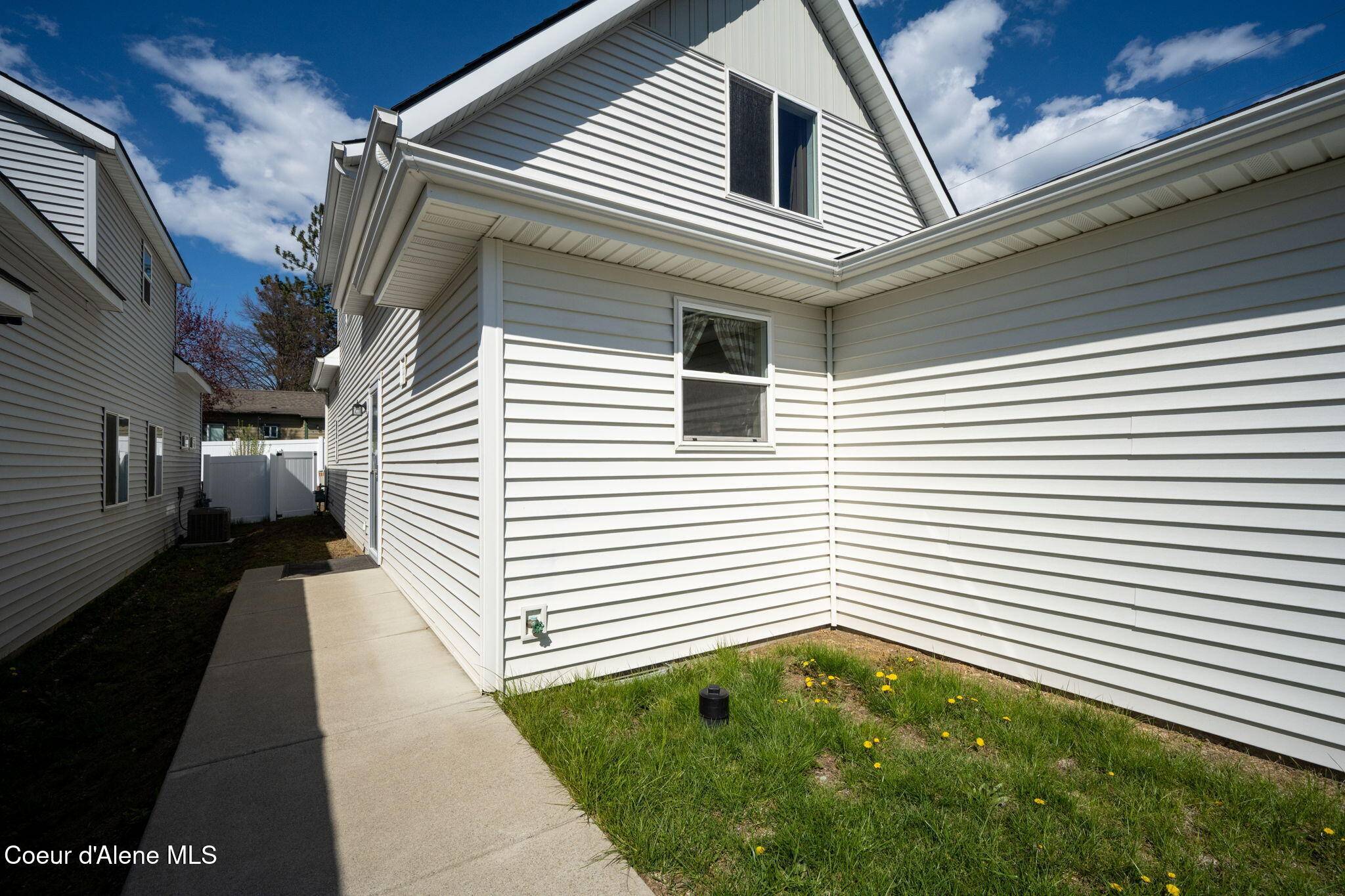 Coeur d'Alene, ID 83815,1449 E SELETA LN