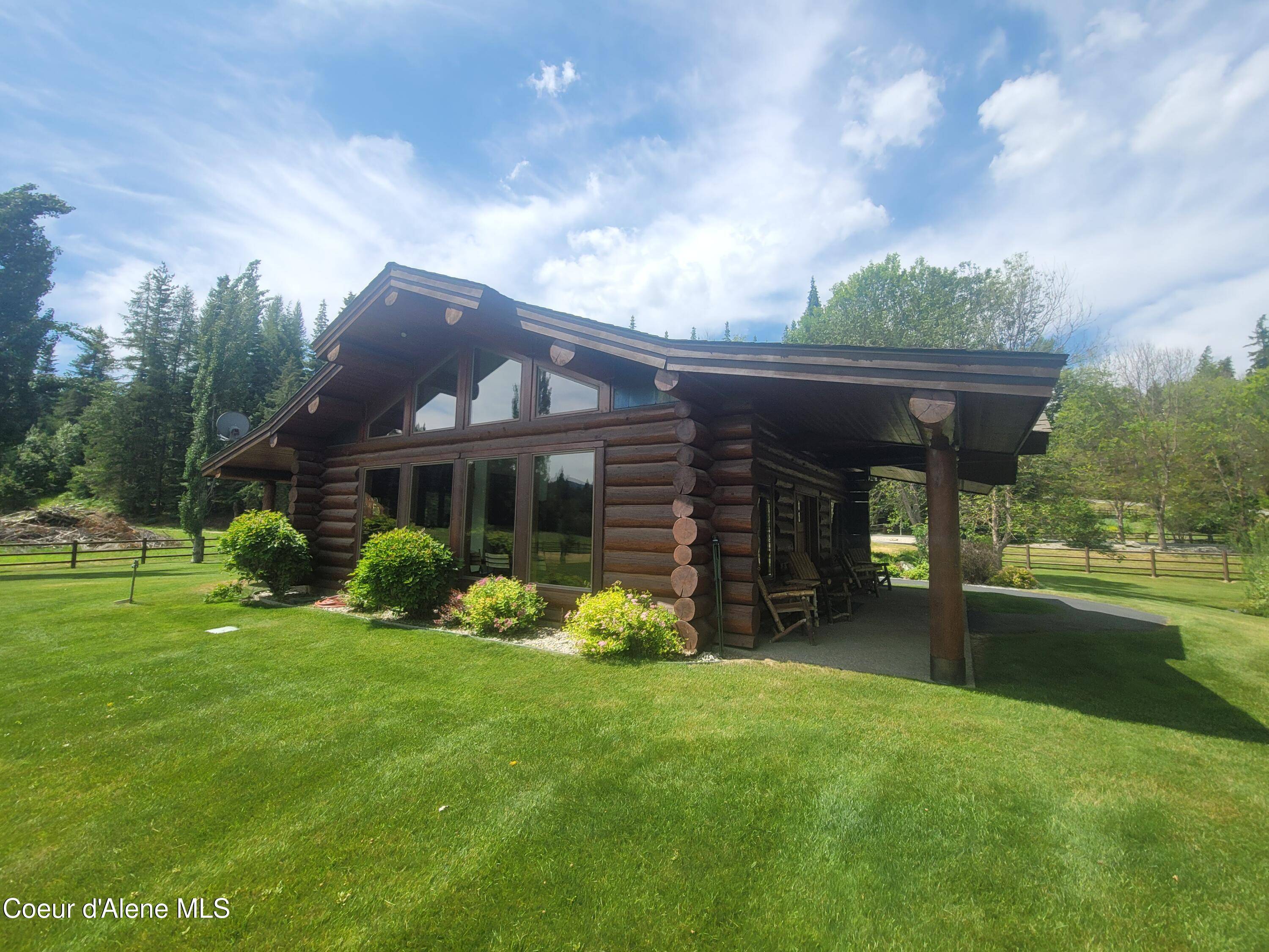 Naples, ID 83847,150 Ranch Rd