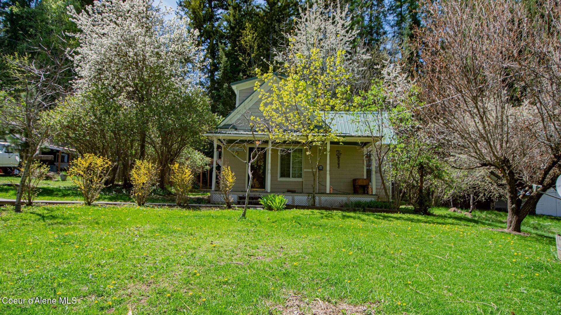 Bonners Ferry, ID 83805,6962 Oak St