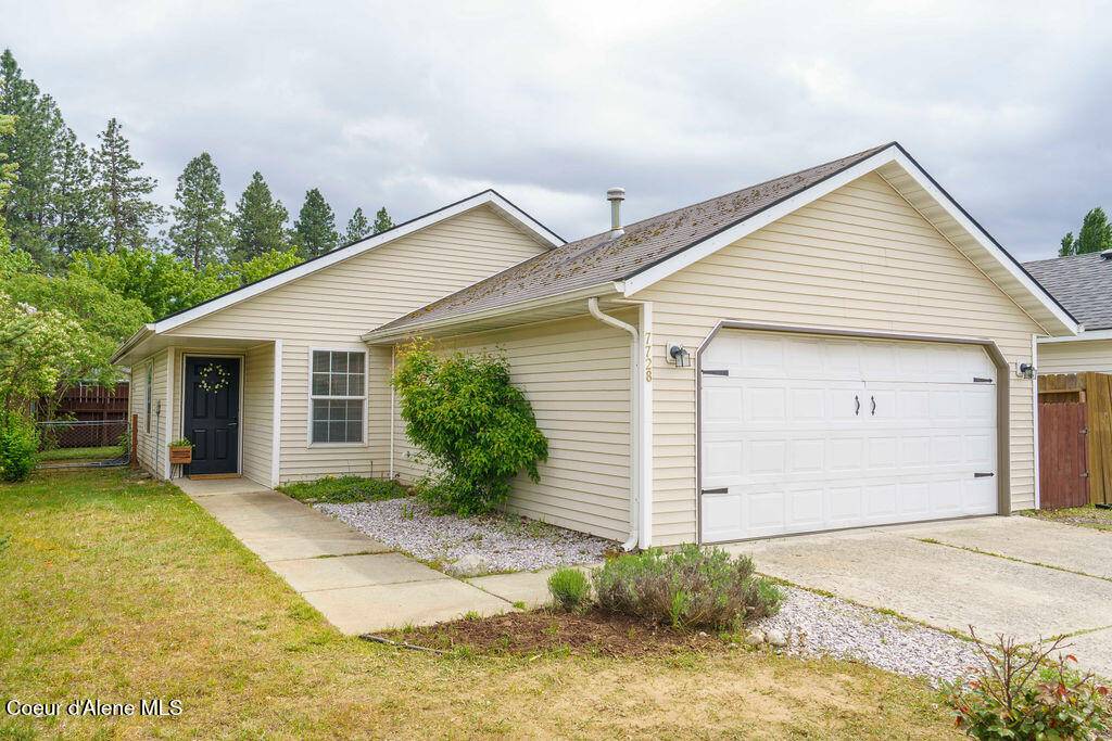 Coeur d'Alene, ID 83815,7728 N SWEET RIVER CT