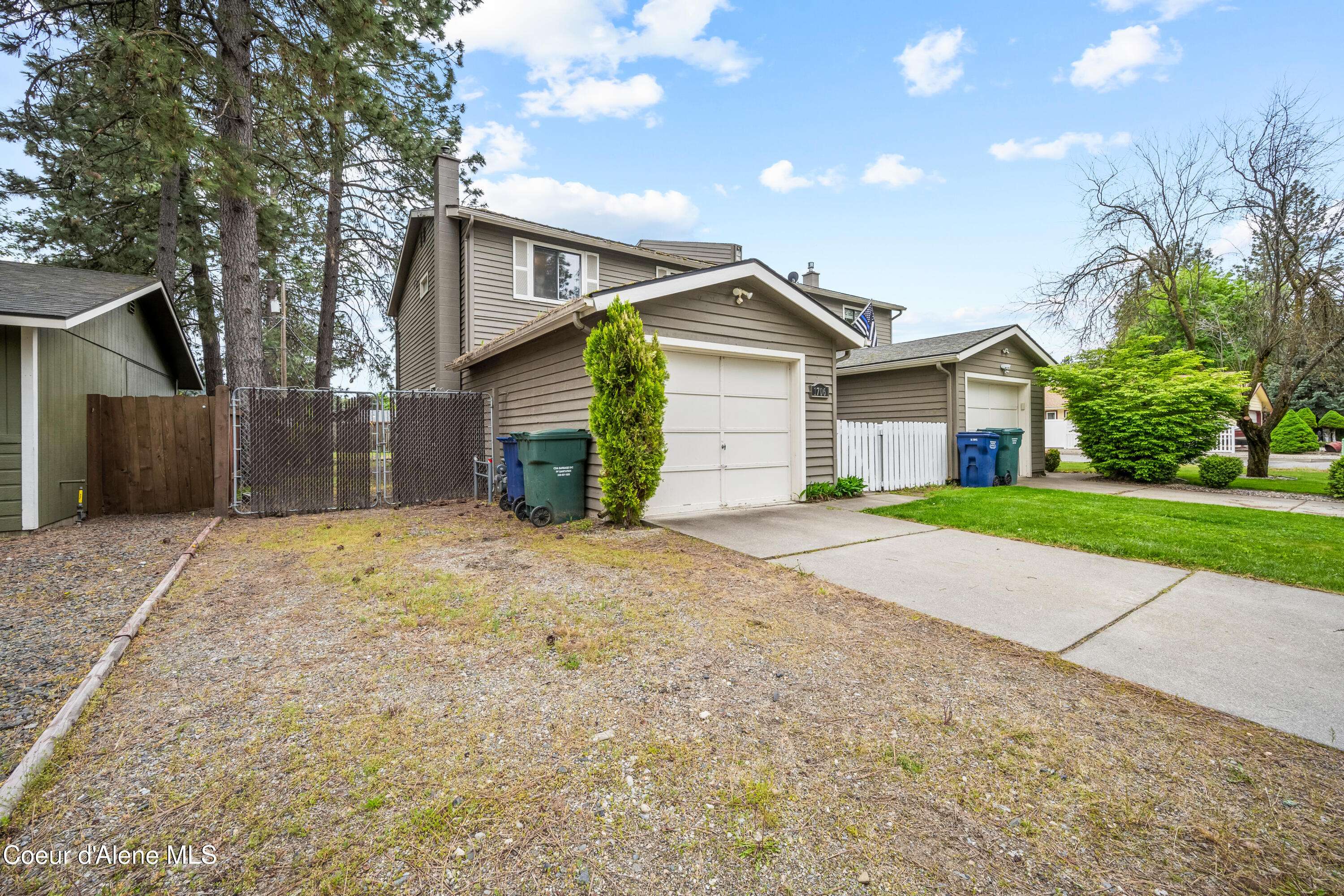 Coeur d'Alene, ID 83815,1706 E THOMAS LN