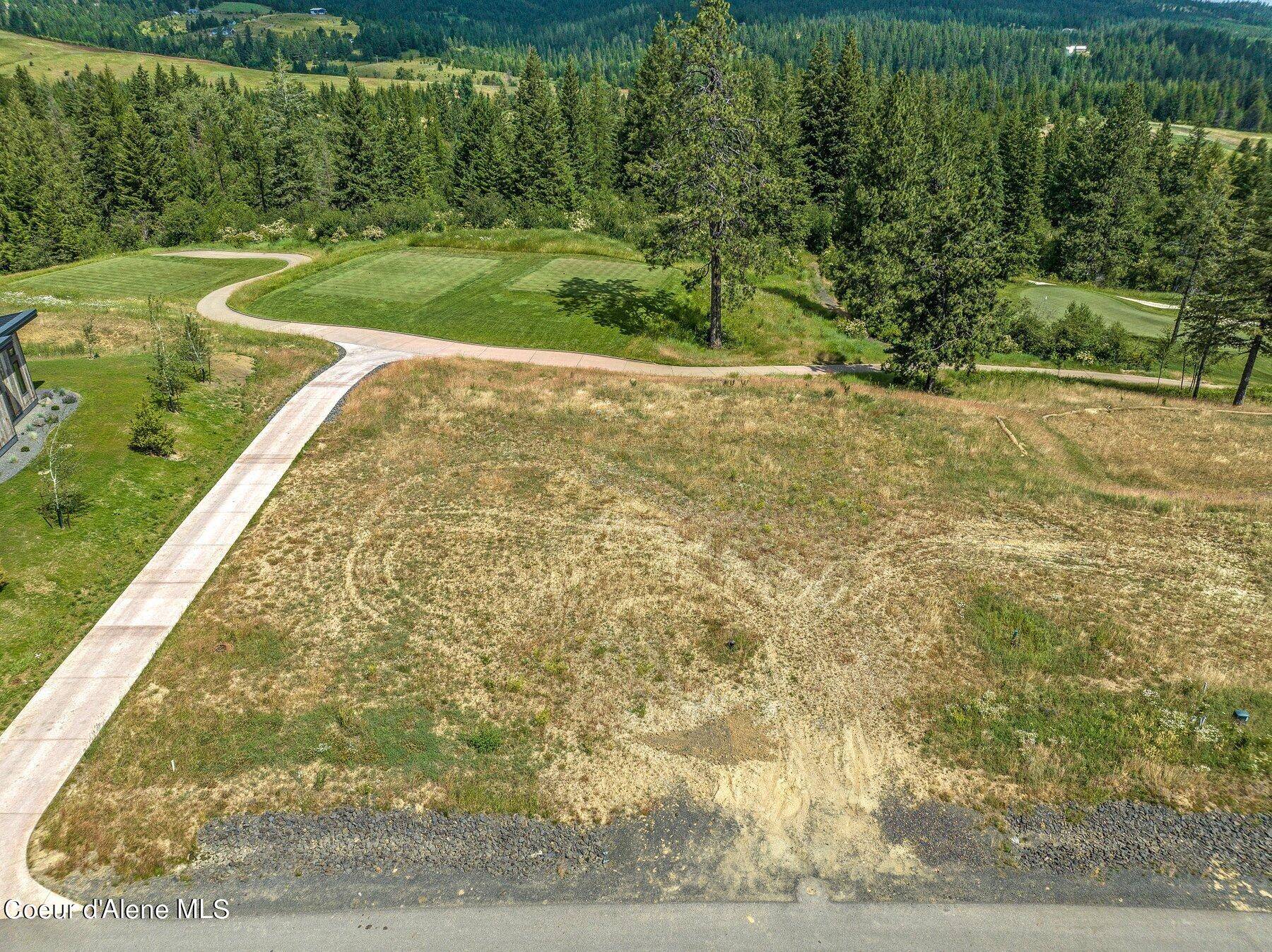 Coeur d'Alene, ID 83814,14985 S Chalk Hill Dr