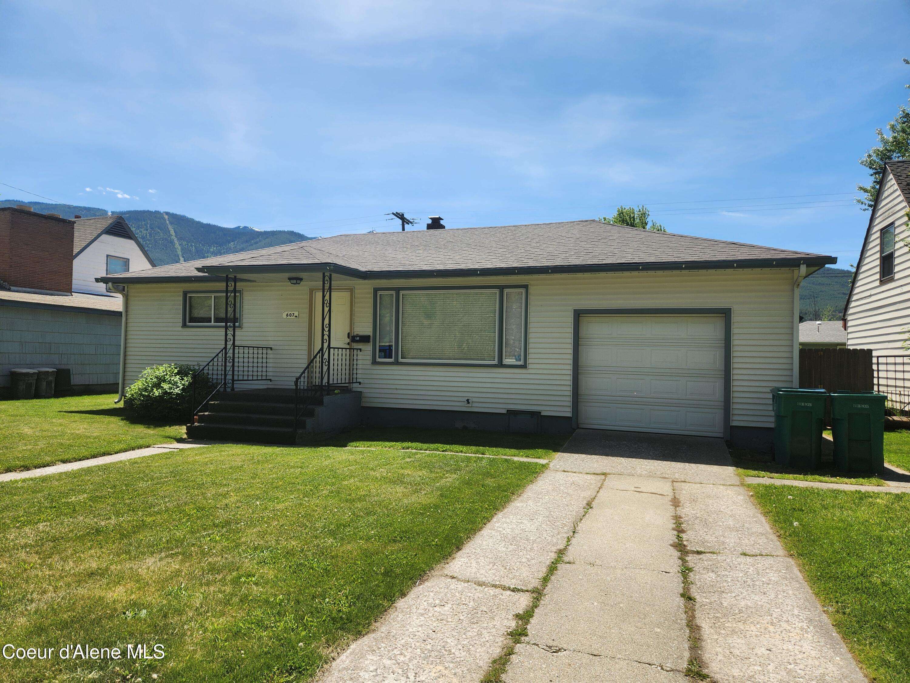 Kellogg, ID 83837,607 W Riverside Ave.