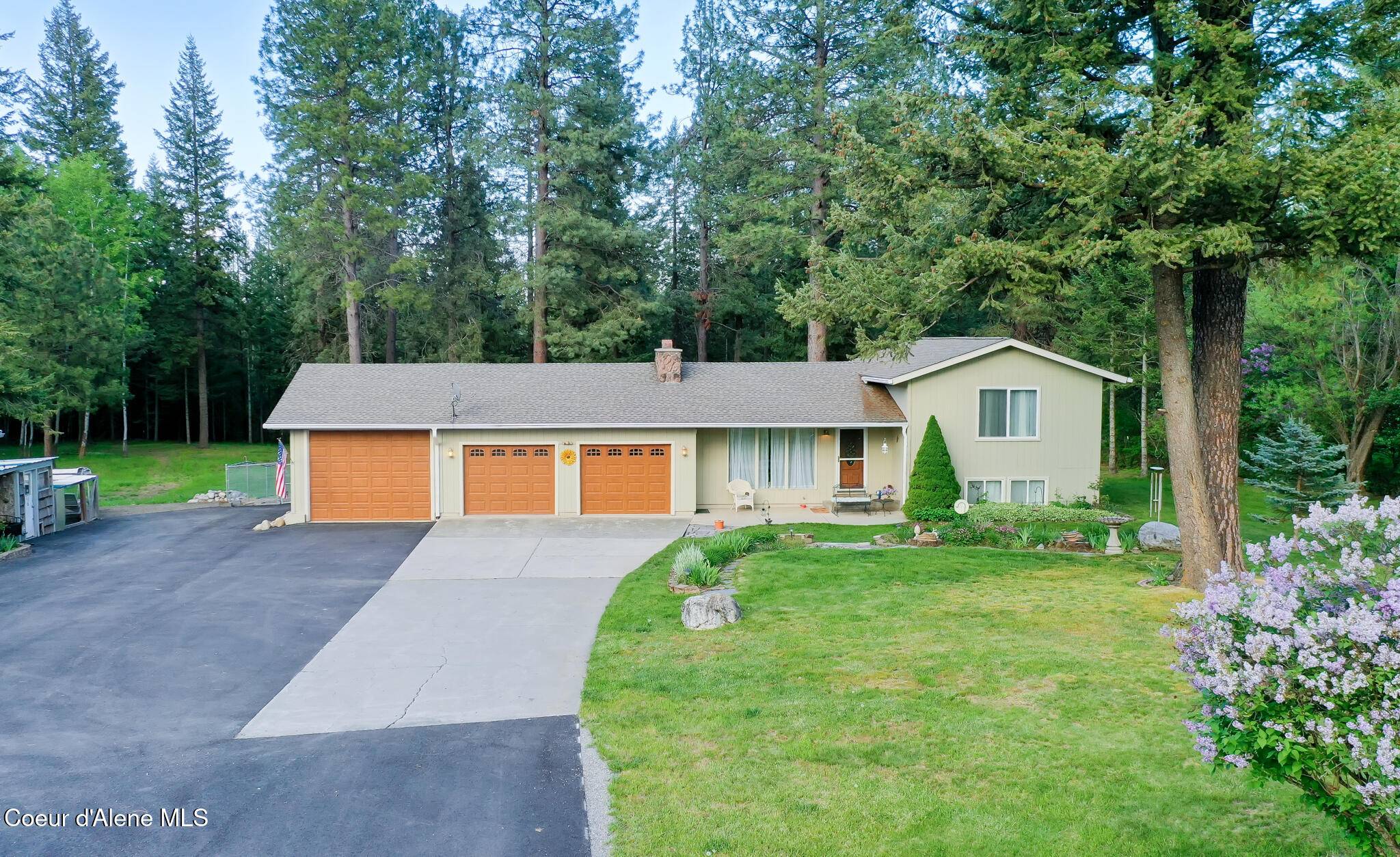 Coeur d'Alene, ID 83814,7672 W CARNIE RD