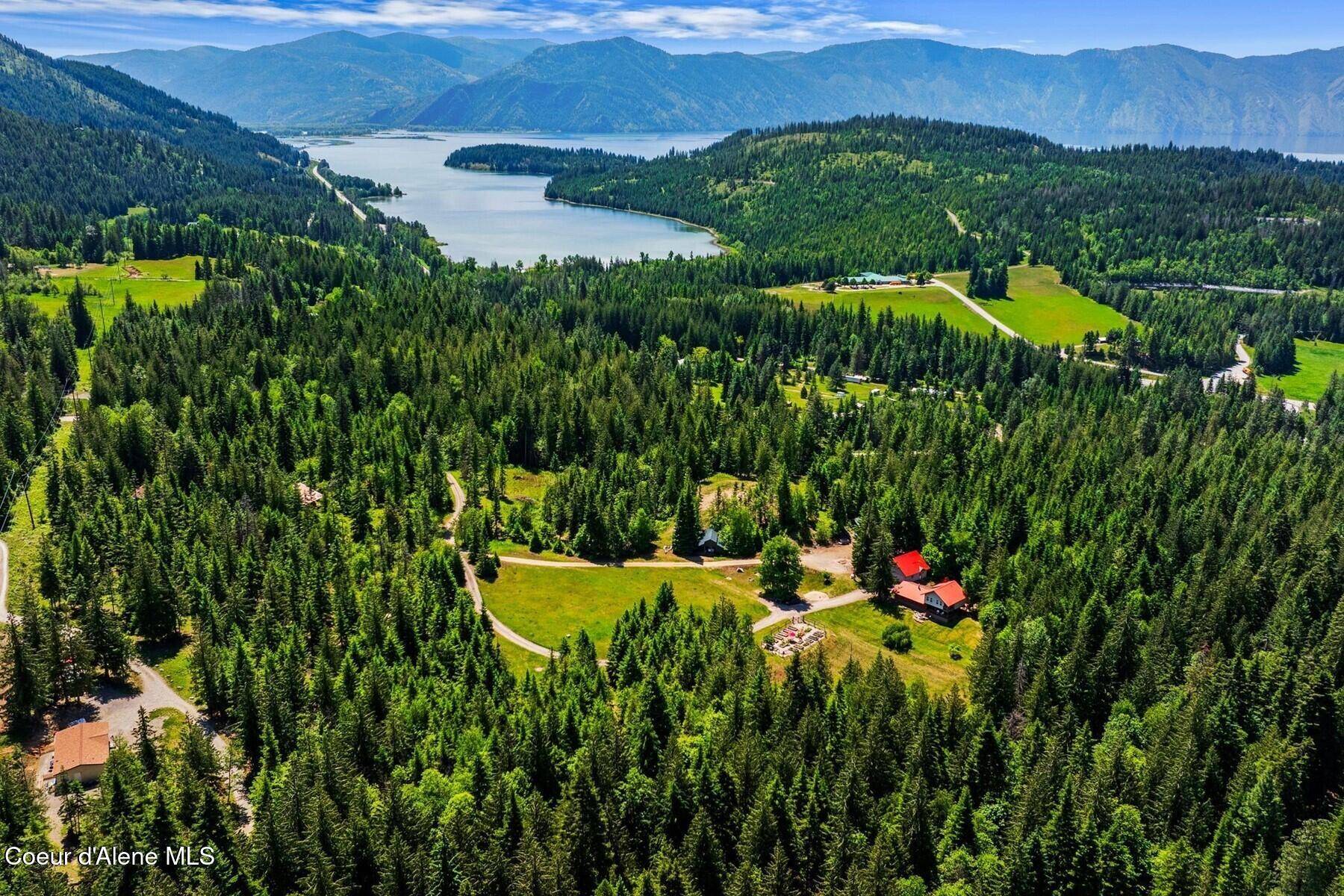 Hope, ID 83836,343 W Spring Creek Rd