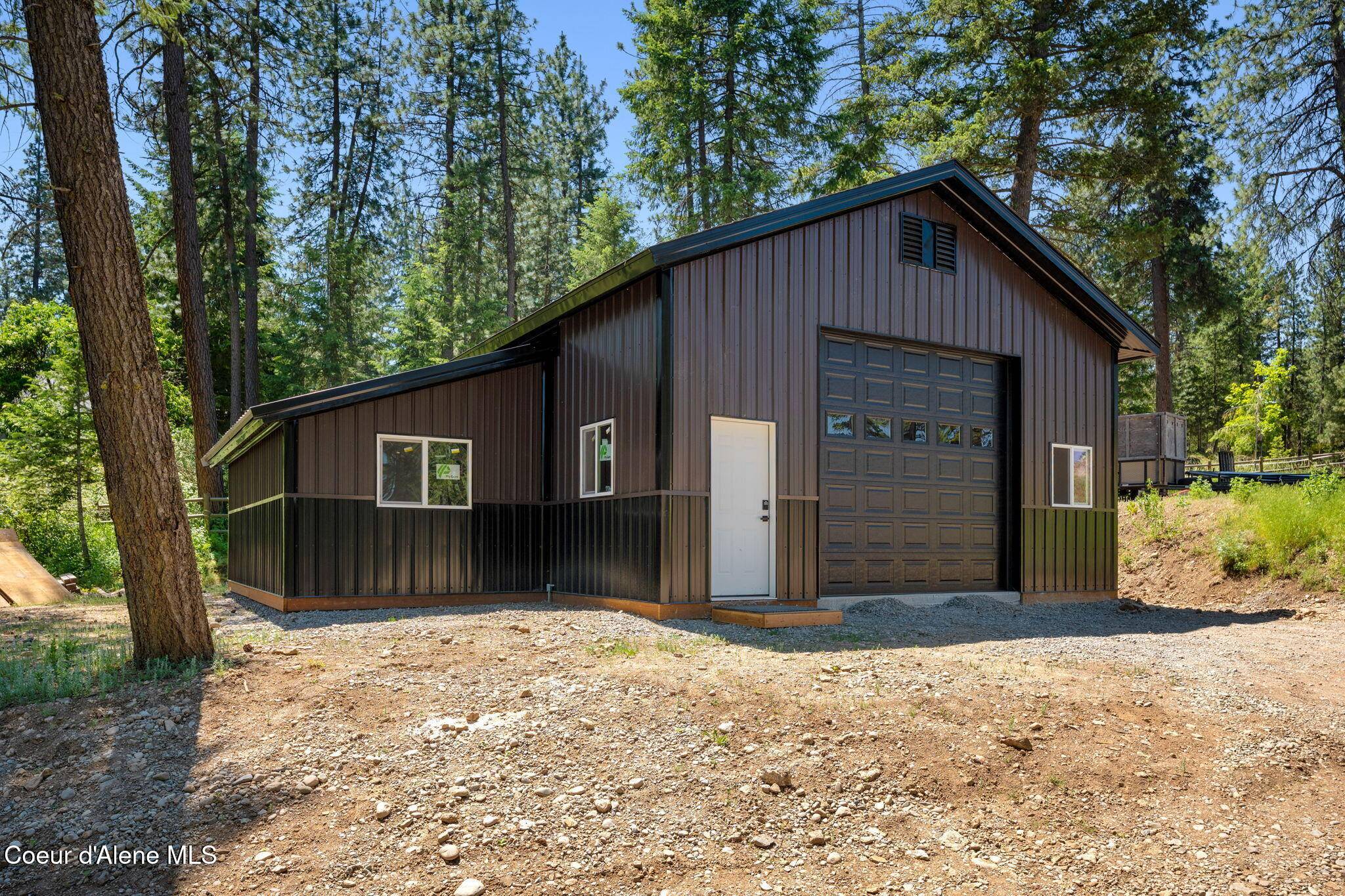 Coeur d'Alene, ID 83814,907 S Agate Rd