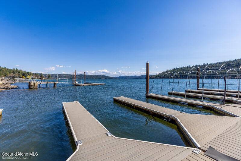 Coeur d'Alene, ID 83814,9218 W ROCKFORD BAY RD