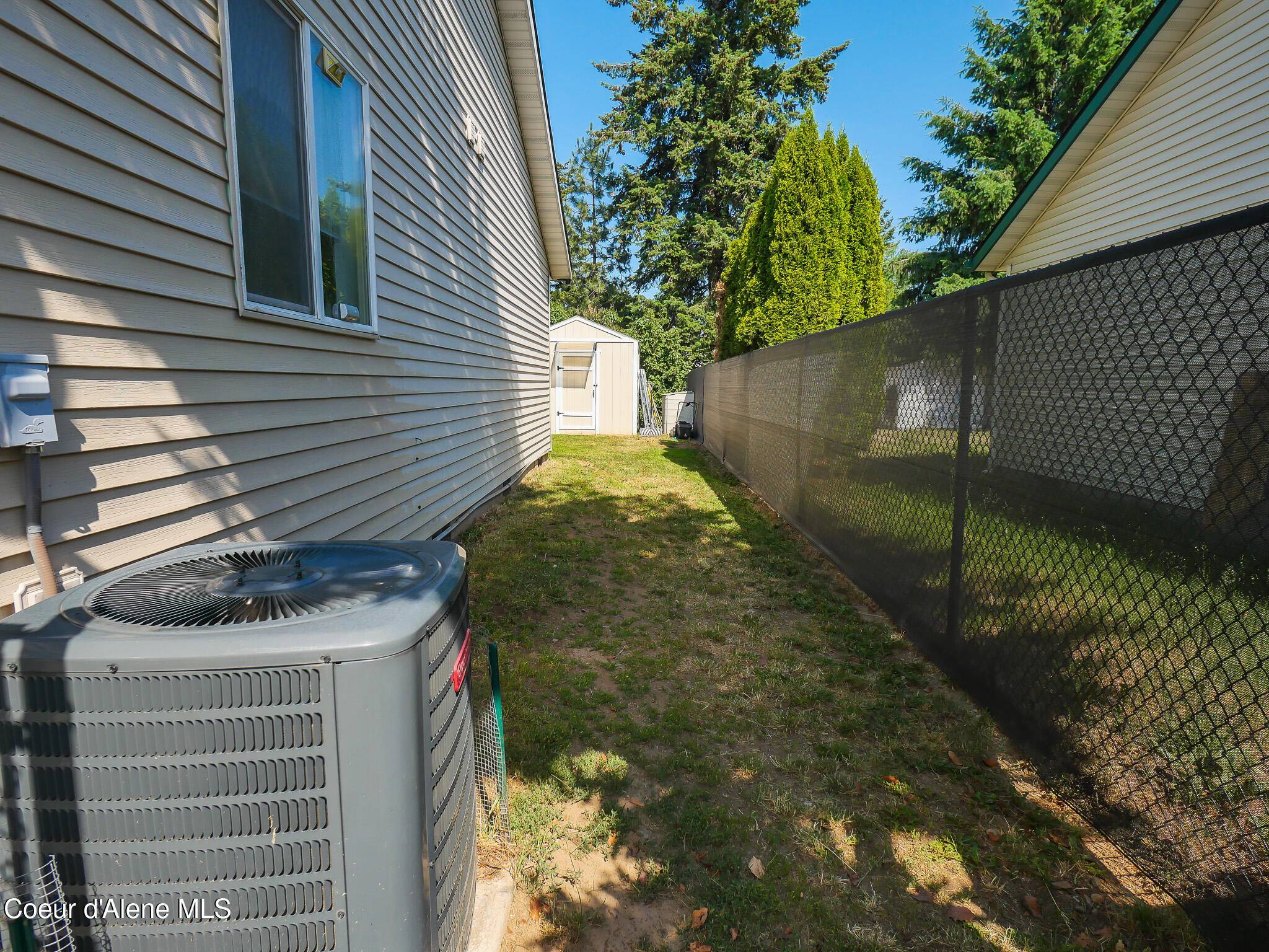 Coeur d'Alene, ID 83815,5846 N TROON ST