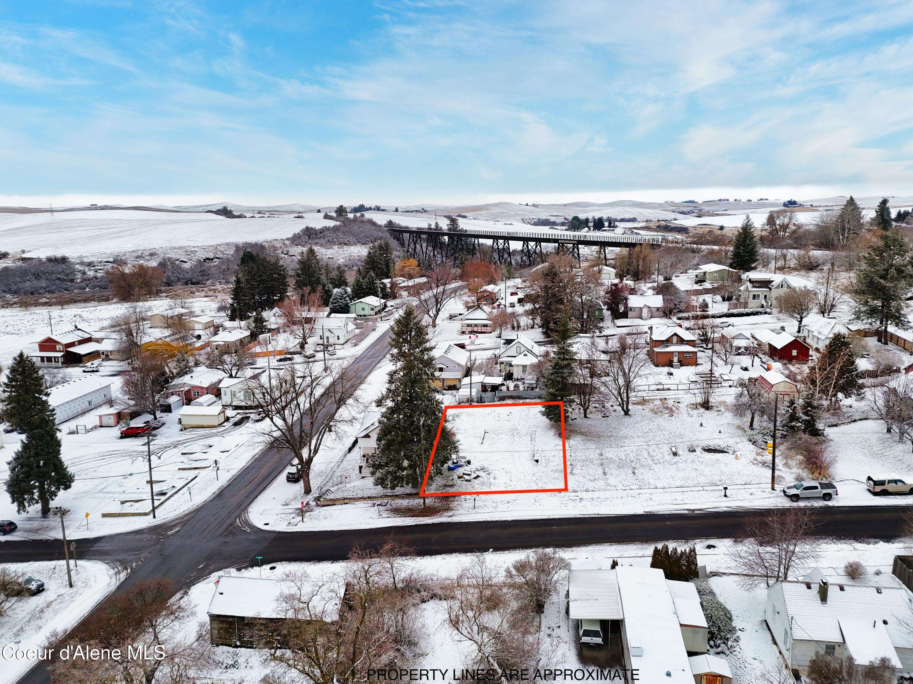 Tekoa, WA 99033,515 N Washington St