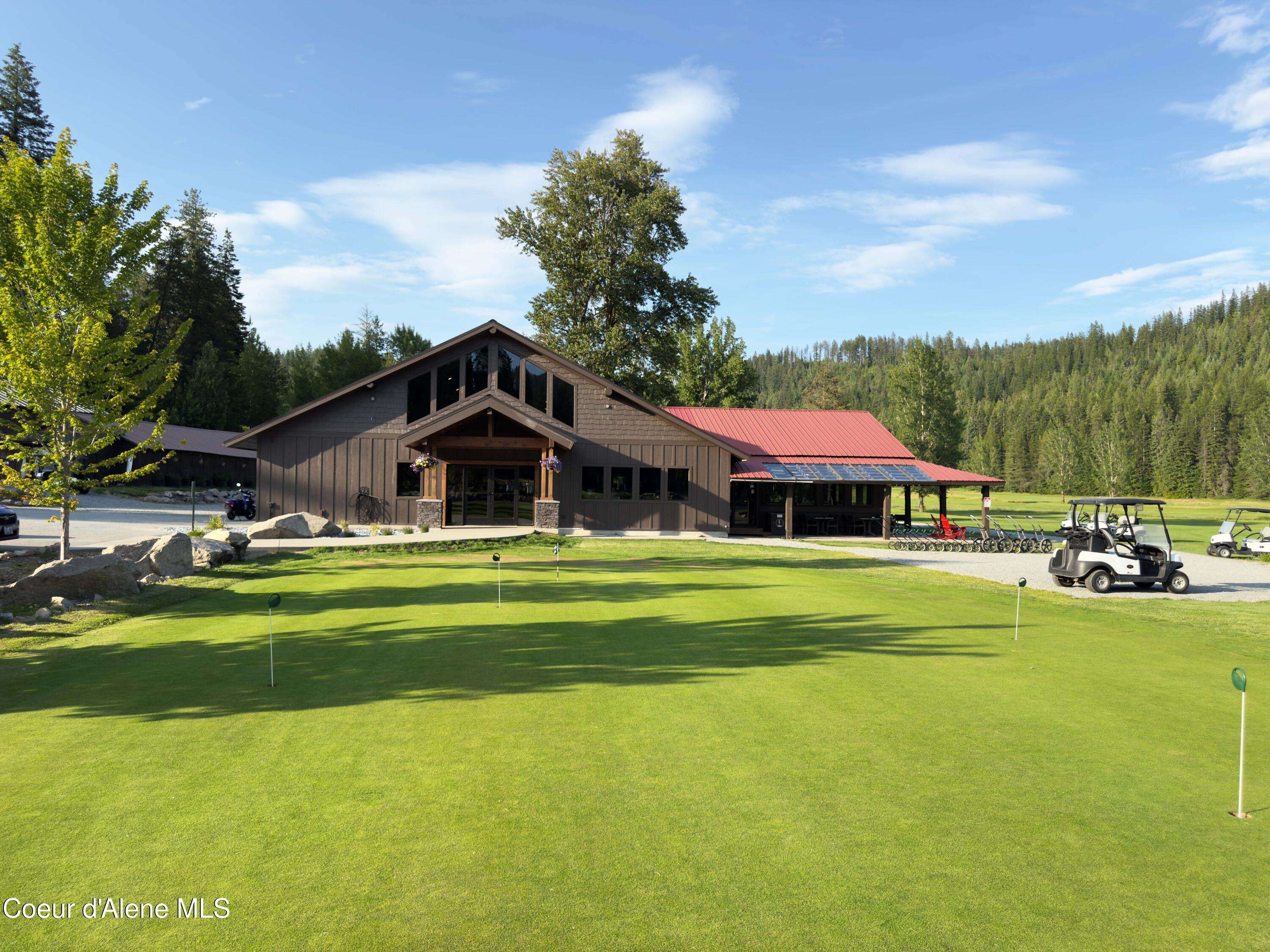 Priest Lake, ID 83856,748 Fairway Dr