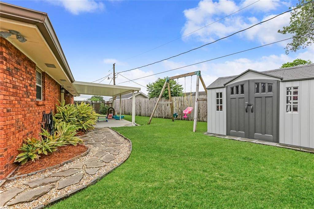 Meraux, LA 70075,2405 GARDEN ST