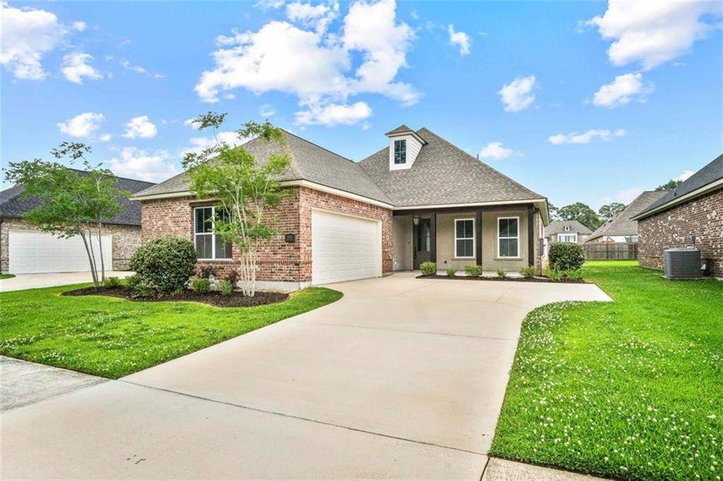 Prairieville, LA 70769,39226 WATER OAK AVE