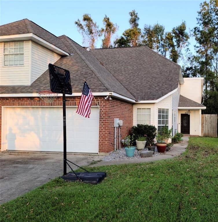 Mandeville, LA 70448,925 RAPATEL ST