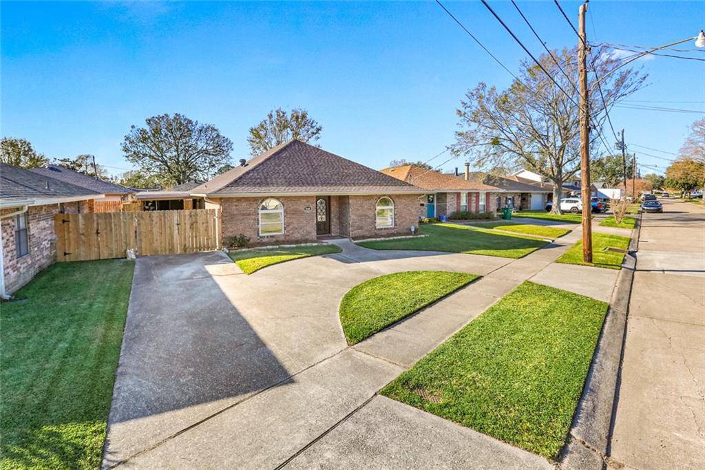 Metairie, LA 70003,5040 PIKE DR