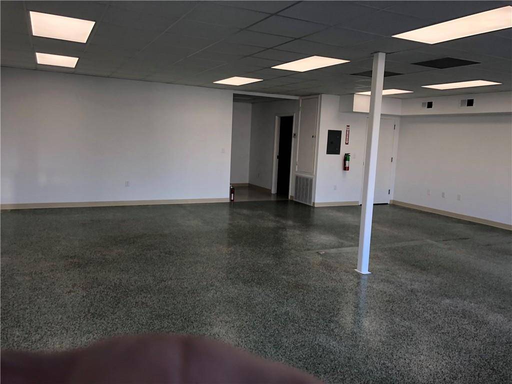 Gretna, LA 70053,714 LAFAYETTE ST #B