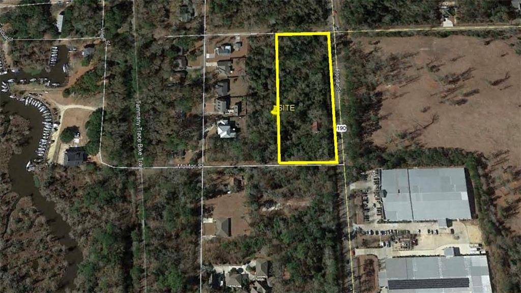 Mandeville, LA 70448,910 FLORIDA ST