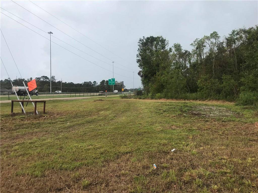 Ponchatoula, LA 70454,TBD S E I-55 SERVICE RD