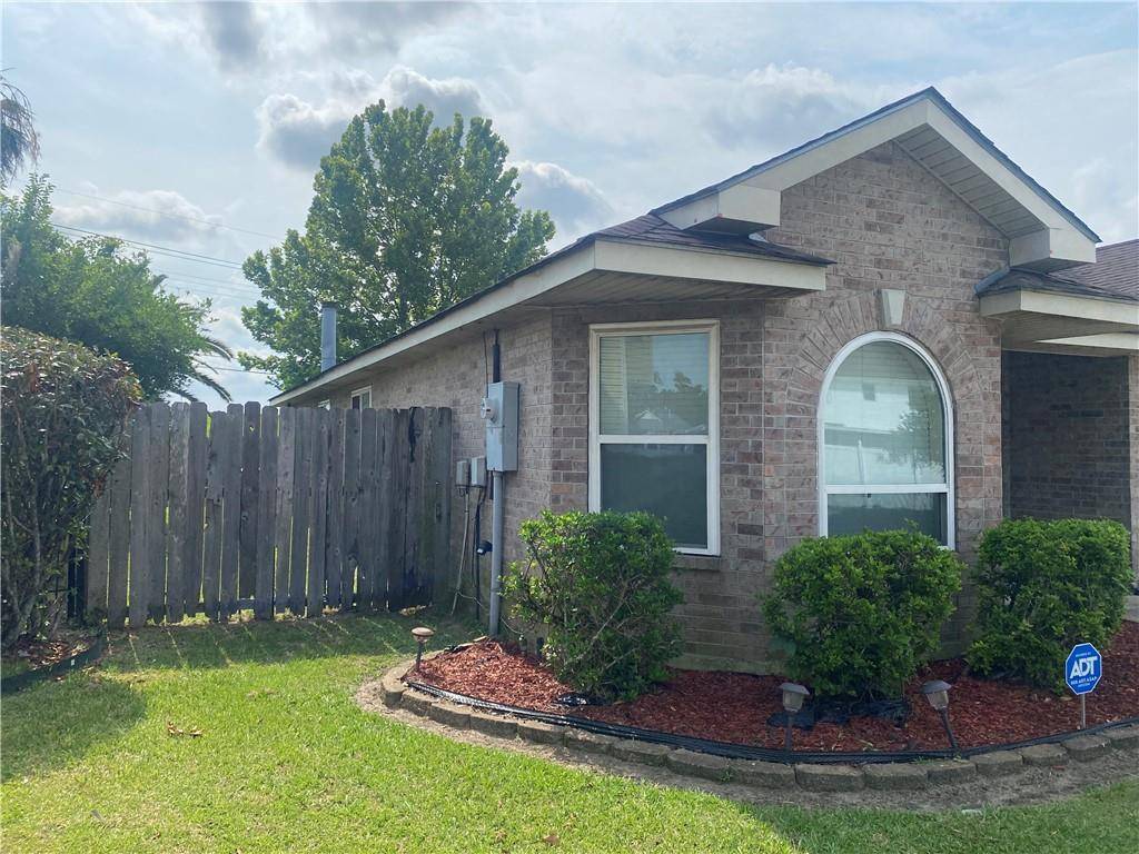 Waggaman, LA 70094,25 PETUNIA CT