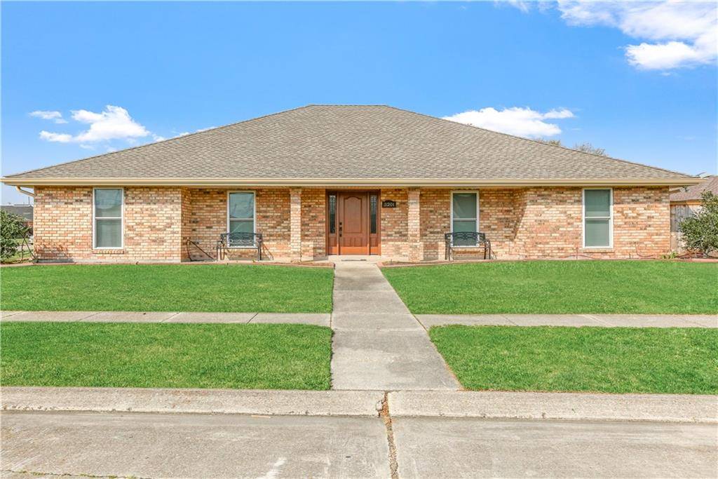 Kenner, LA 70065,3201 E LAFOURCHE CT