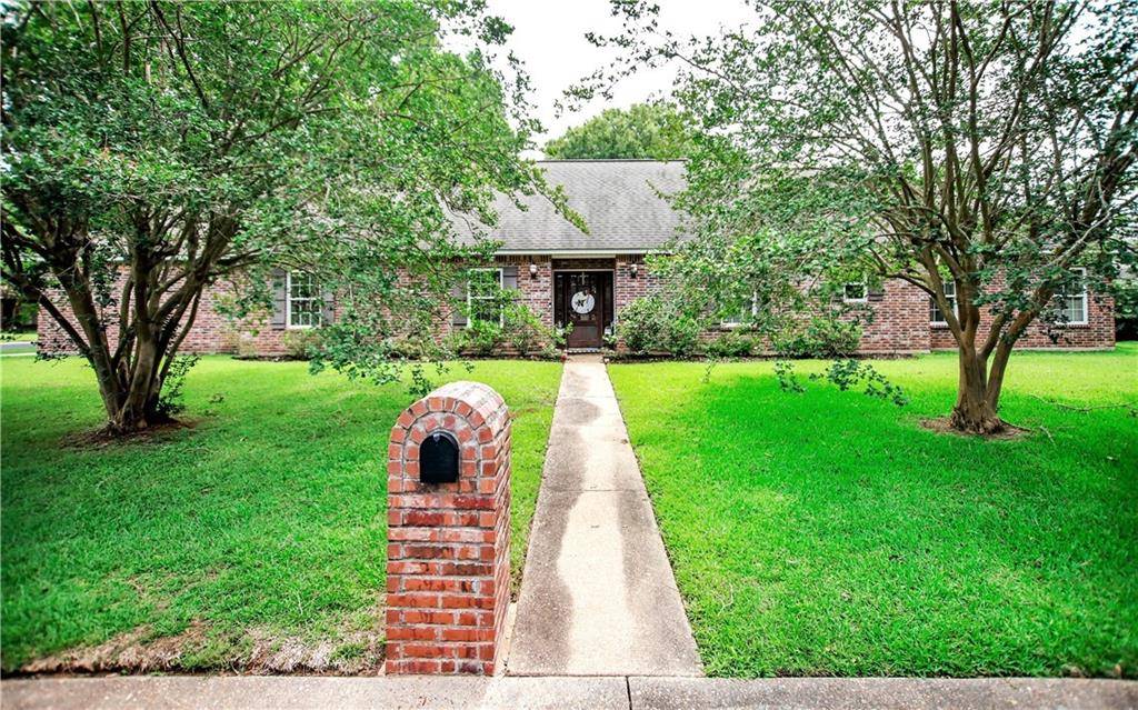 Natchitoches, LA 71457,309 GENE LN