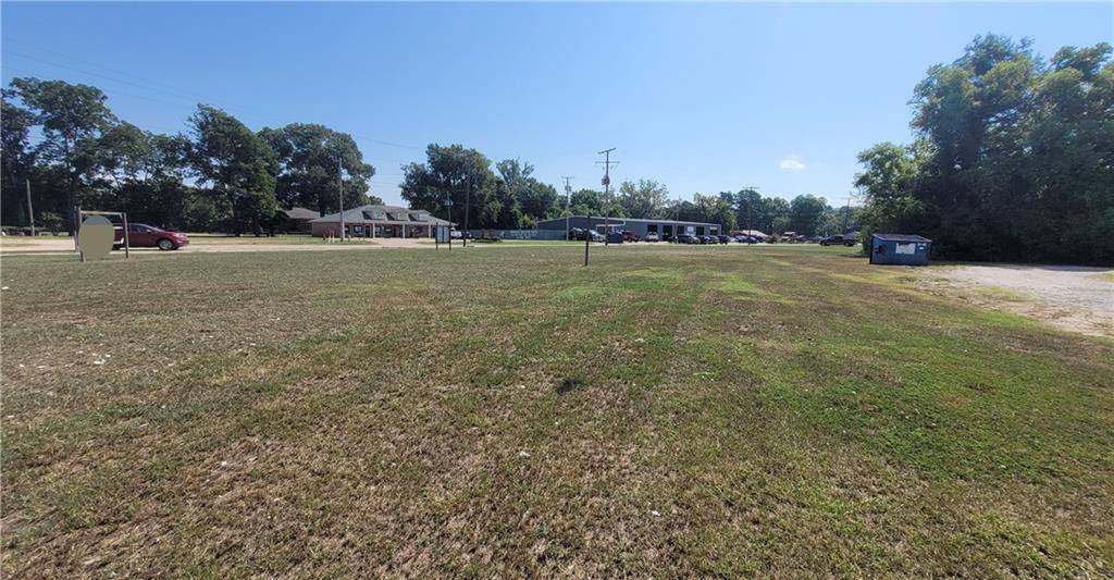 Marksville, LA 71351,519 E TUNICA DR