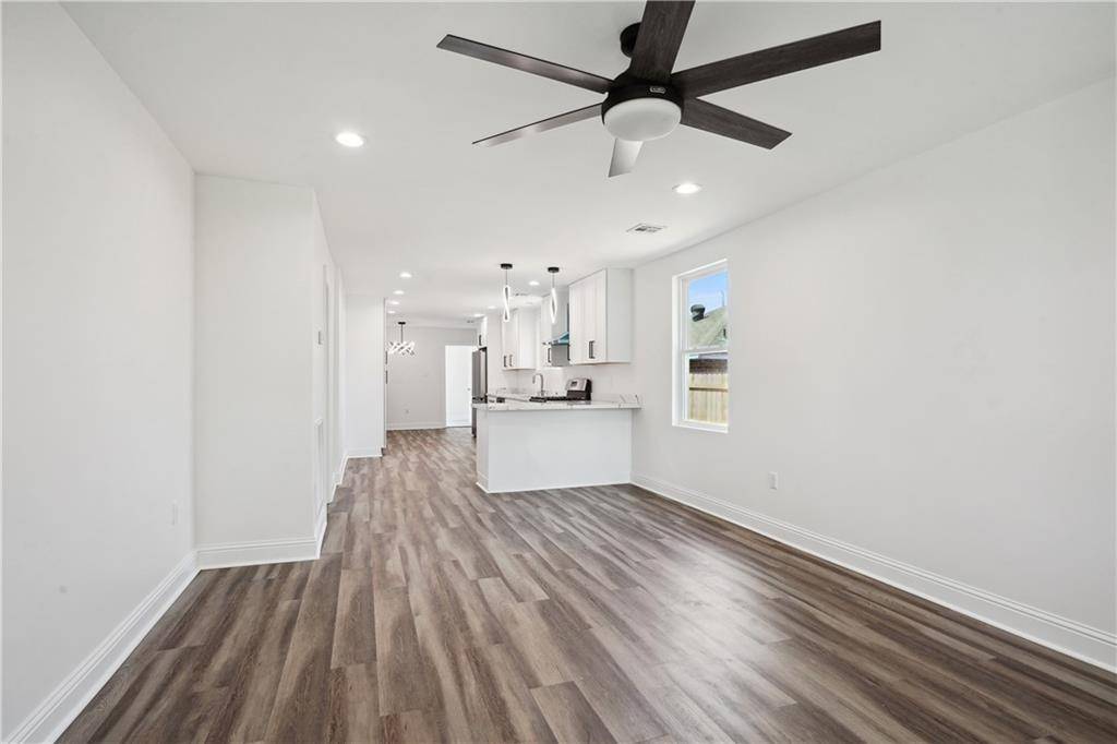 Jefferson, LA 70121,43 LABARRE PL