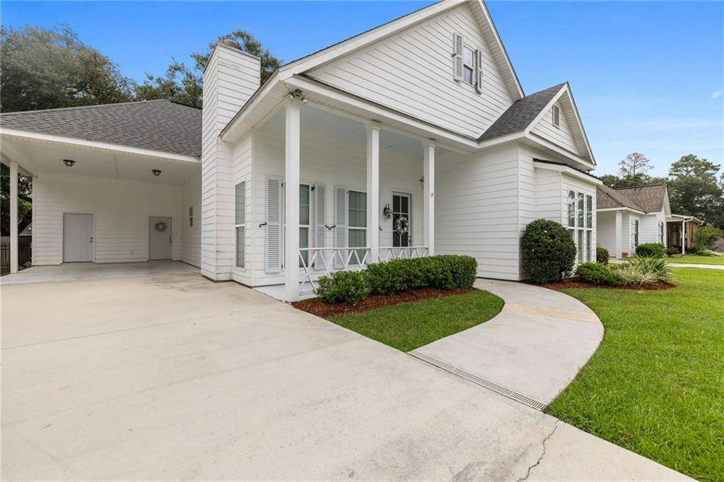 Ponchatoula, LA 70454,804 ST. JOSEPH DR