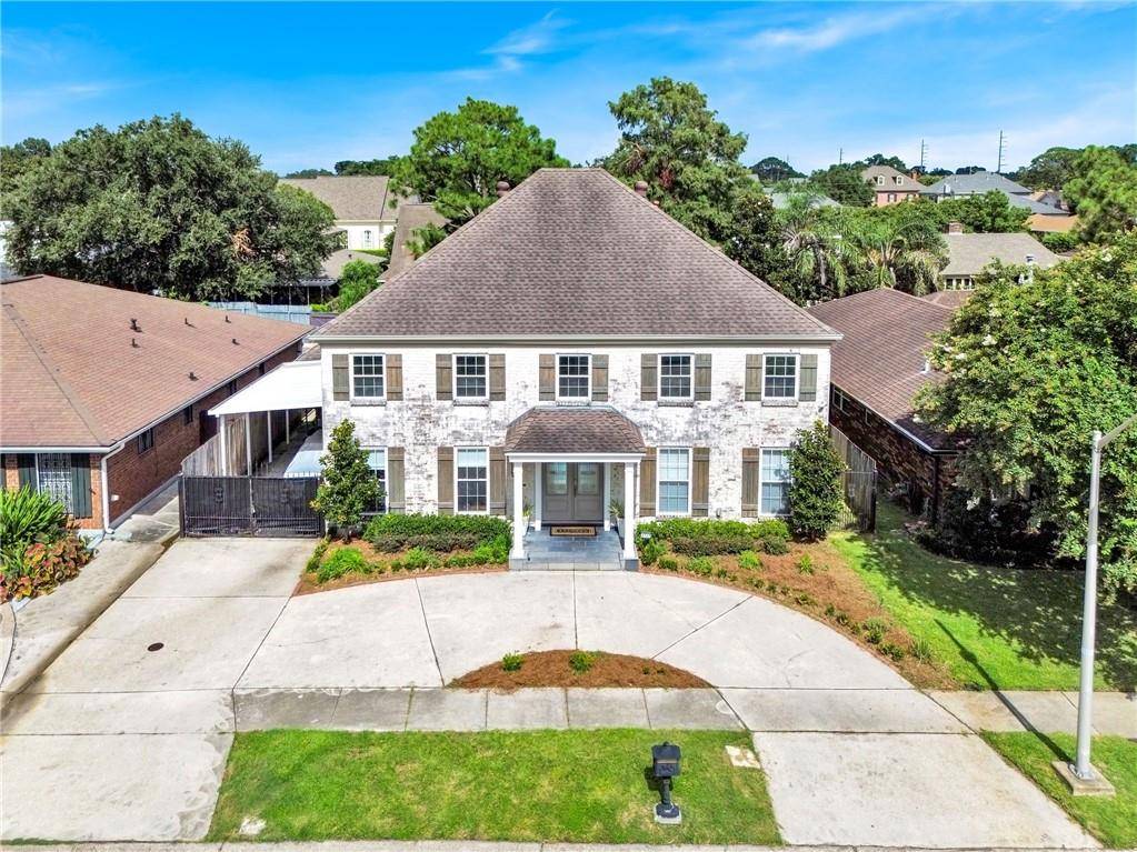 Metairie, LA 70002,3717 TOLMAS DR