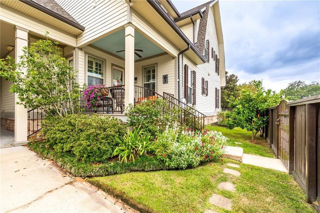 Metairie, LA 70001,520 BATH ST