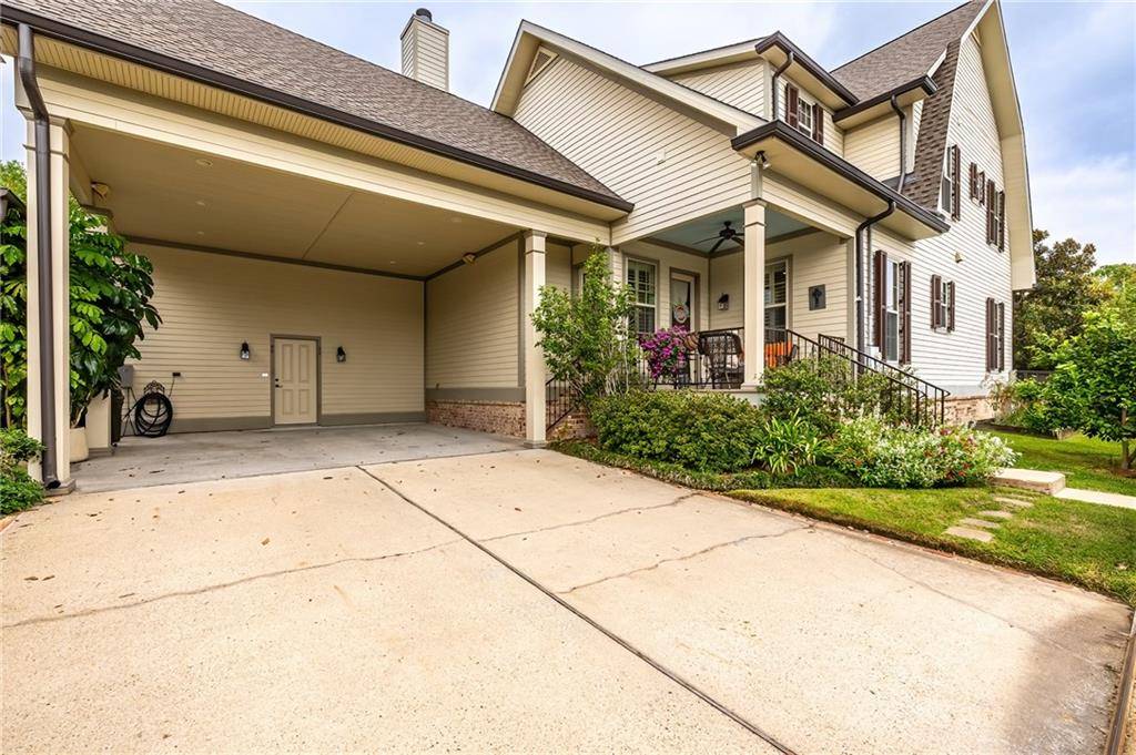 Metairie, LA 70001,520 BATH ST