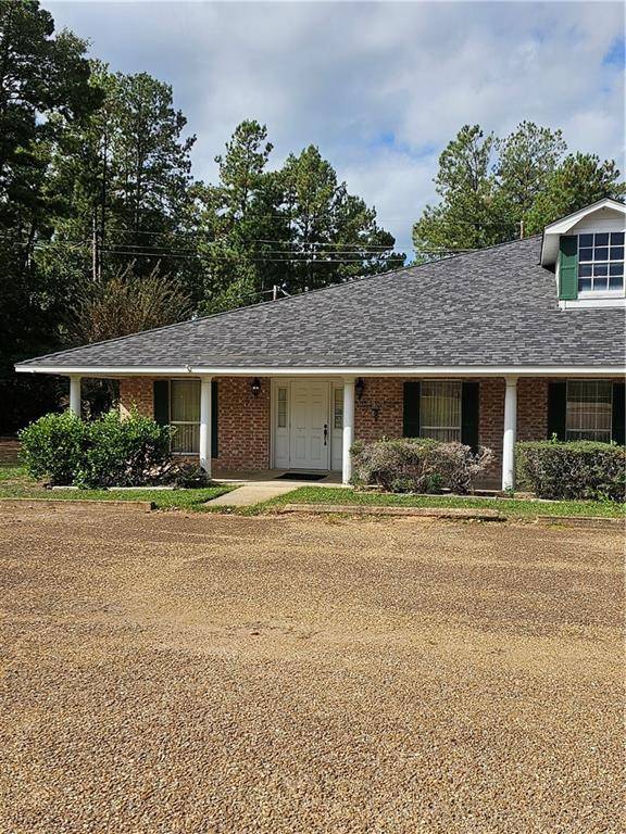 Winnfield, LA 71483,1405 W COURT ST