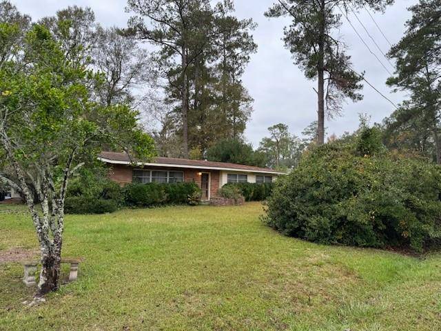 Bogalusa, LA 70427,305 PEACH TREE DR