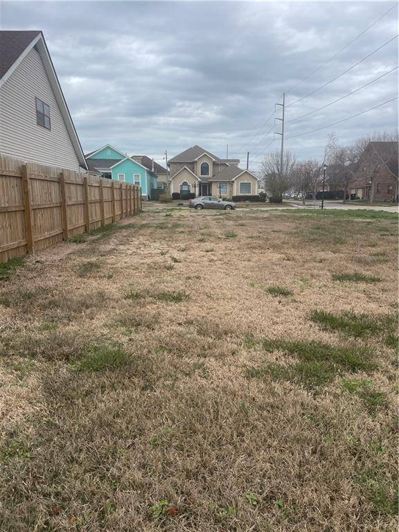 New Orleans, LA 70114,2741 WABASH ST
