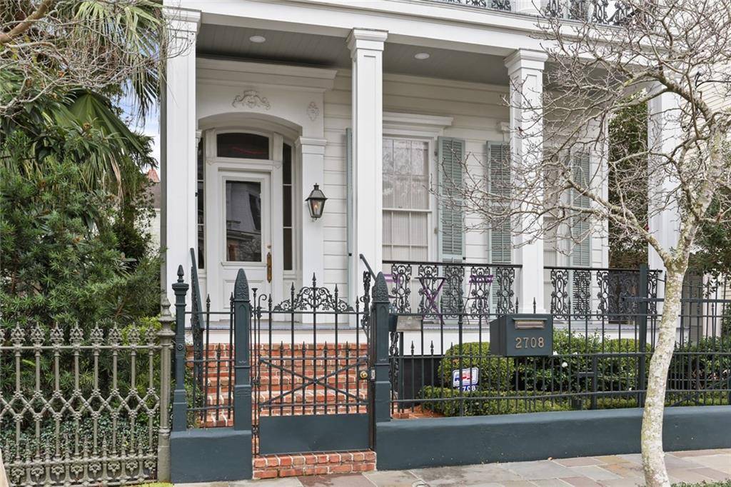 New Orleans, LA 70130,2708 COLISEUM ST