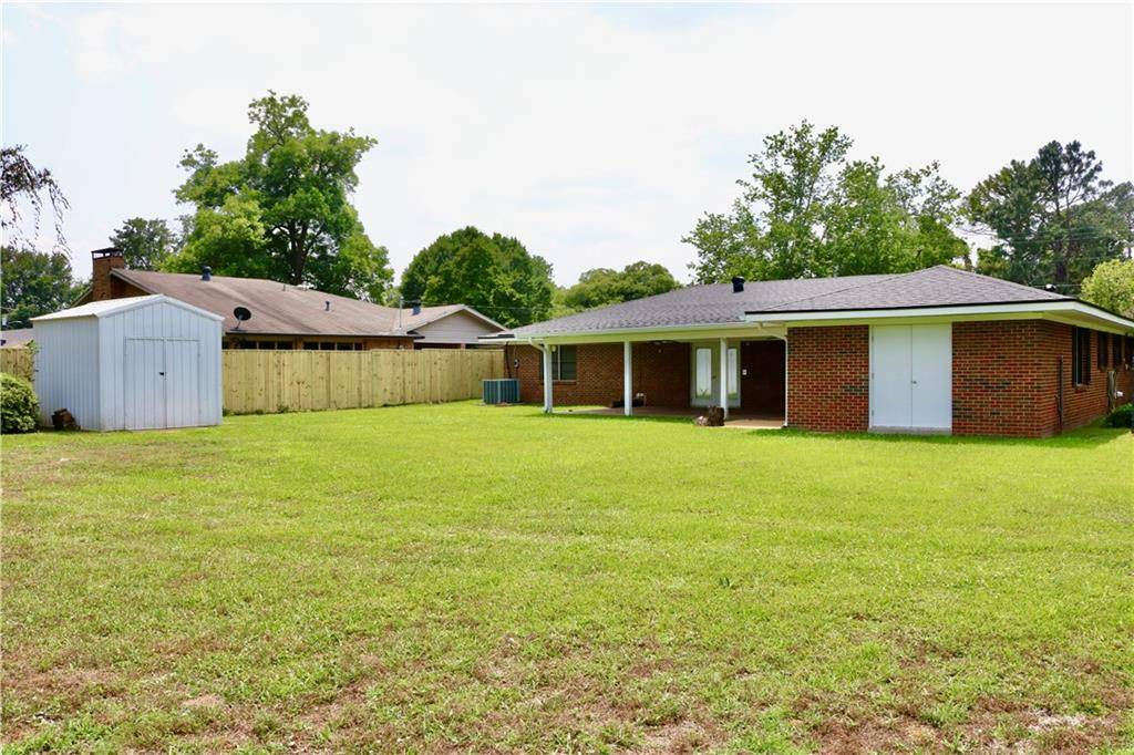 Natchitoches, LA 71457,943 LOREN AVE