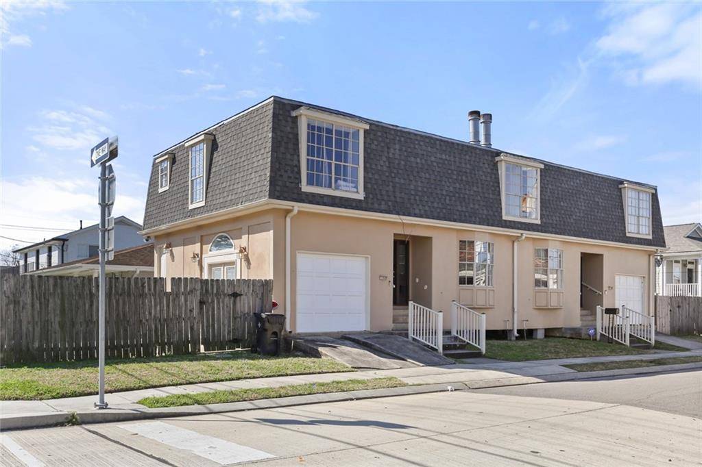 New Orleans, LA 70124,300-02 33RD ST