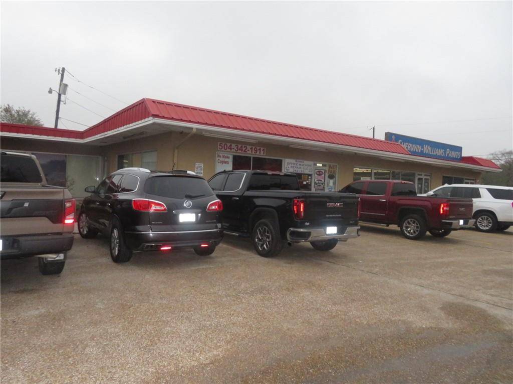 New Orleans, LA 70114,3626-3636 GENERAL MEYER AVE