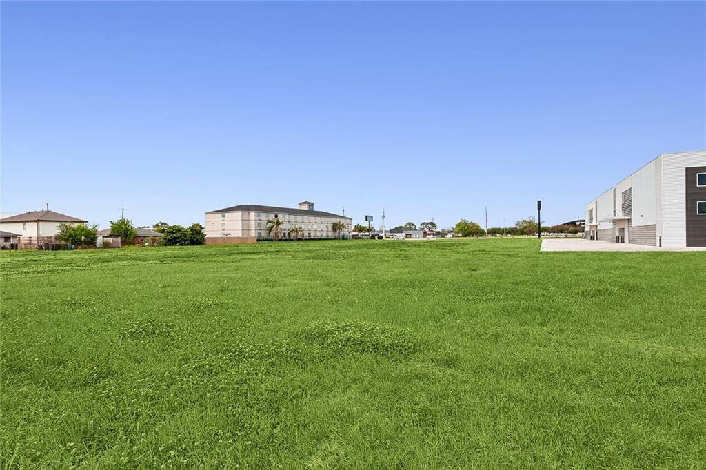 Marrero, LA 70072,6539 WESTBANK EXPRESSWAY WAY