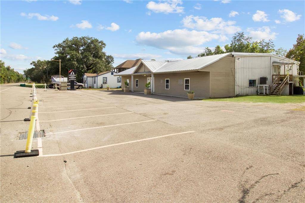 Lafitte, LA 70067,2094 JEAN LAFITTE BLVD