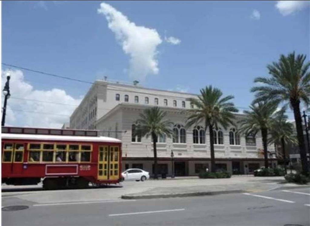 New Orleans, LA 70112,1201 CANAL ST #251